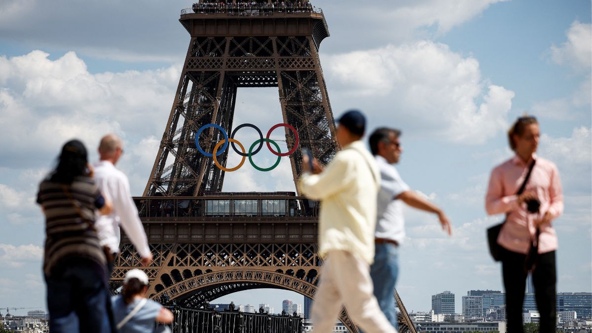 Paris Olympics 2024 Eiffel Tower Evacuated After Man Seen Climbing